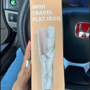 Mini Travel Flat Iron FoxyBae